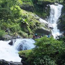 Irrupu Falls (Iruppu Falls)